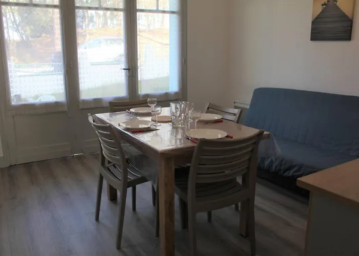 - Rez-de-chaussee Droit - 90m De La Διαμέρισμα Ronce-les-Bains