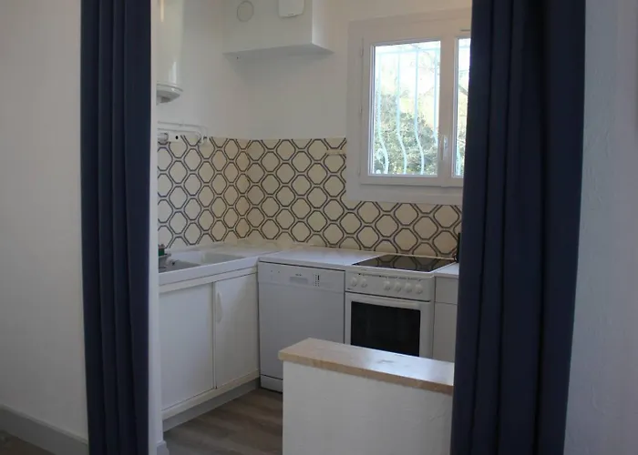 - Rez-de-chaussee Droit - 90m De La Ronce-les-Bains